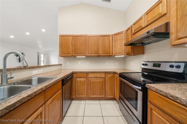 2006 W Royalton Road, Avon Park, FL 33825