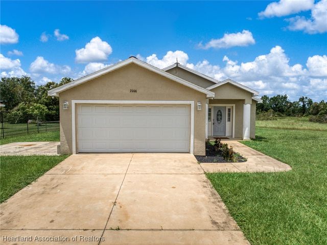 2006 W Royalton Road, Avon Park, FL 33825