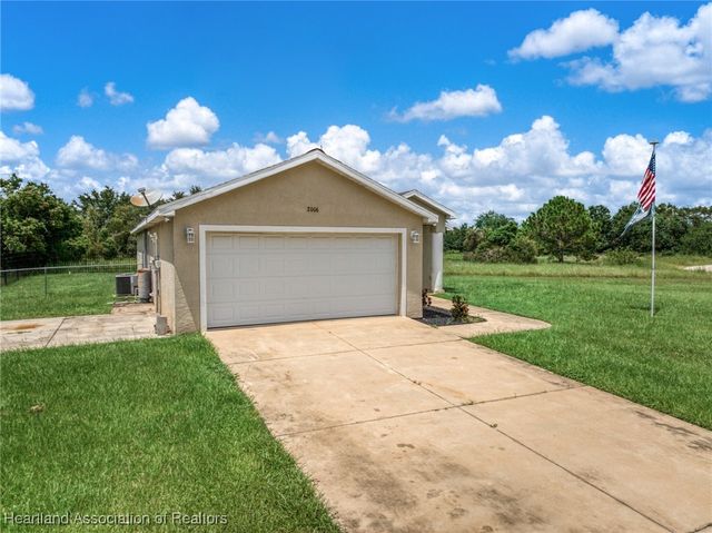 2006 W Royalton Road, Avon Park, FL 33825