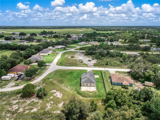 2006 W Royalton Road, Avon Park, FL 33825