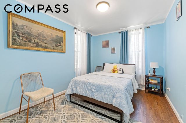 3345 94th St Apt 4H, New York City, NY 11372