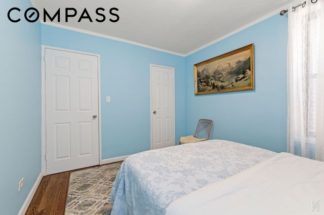 3345 94th St Apt 4H, New York City, NY 11372