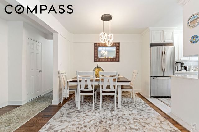 3345 94th St Apt 4H, New York City, NY 11372