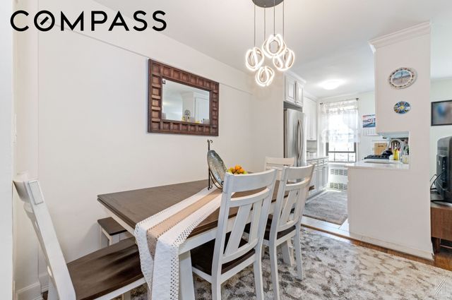 3345 94th St Apt 4H, New York City, NY 11372