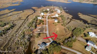 118 Jade Street, Beaufort, NC 28516