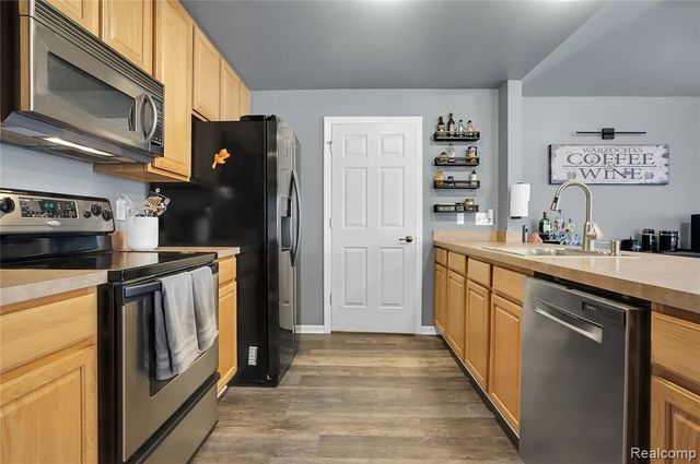 3346 Kneeland Circle, Howell, MI 48843