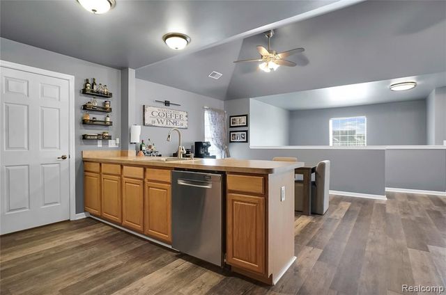 3346 Kneeland Circle, Howell, MI 48843