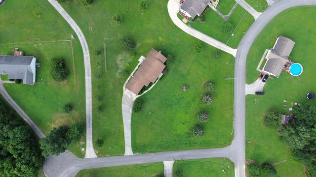 146 Hunters Walk, Dayton, TN 37321
