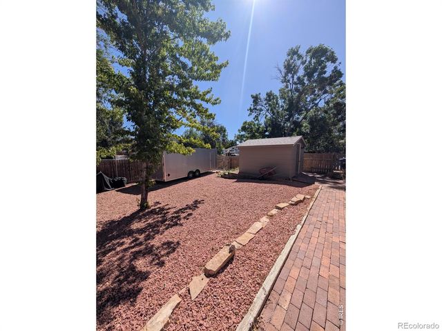 1610 24th Avenue, Longmont, CO 80501