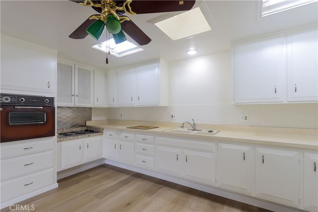 13340 El Dorado Dr M8190j, Seal Beach, CA 90740
