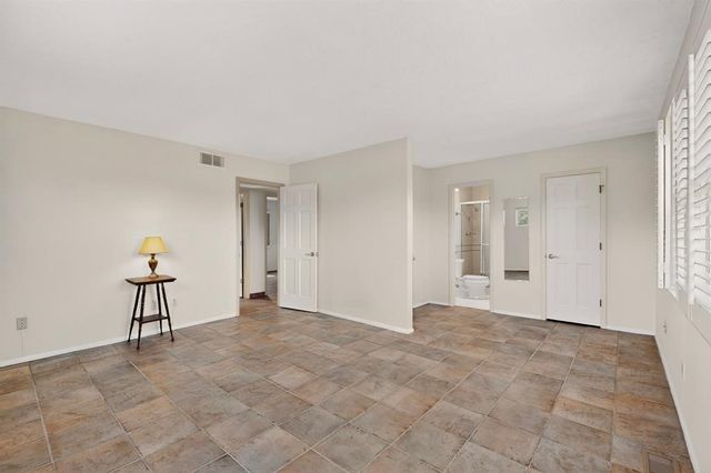 3064 Plaza Blanca, Santa Fe, NM 87507