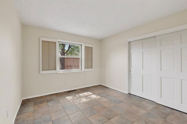 3064 Plaza Blanca, Santa Fe, NM 87507