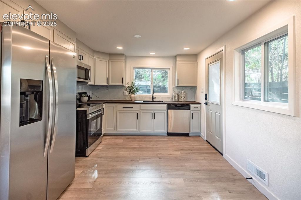 2311 N Union Boulevard, Colorado Springs, CO 80909 — photo 4