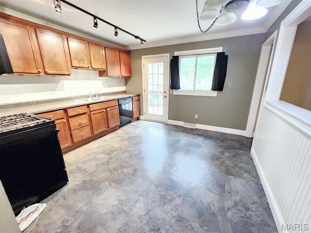 225 Merriweather Lane, Fairview Heights, IL 62208