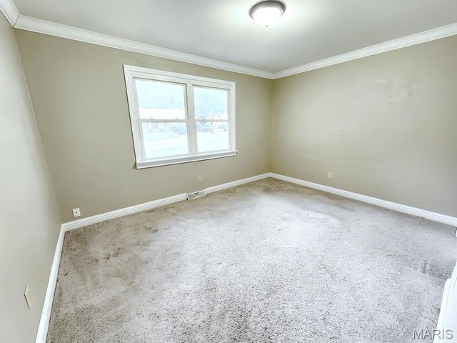 225 Merriweather Lane, Fairview Heights, IL 62208