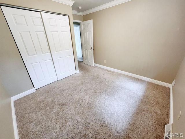 225 Merriweather Lane, Fairview Heights, IL 62208