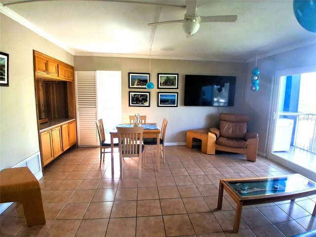 2850 GULF OF MEXICO DRIVE 2, Longboat Key, FL 34228