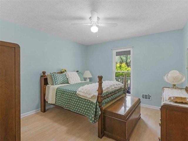 442 Creek View Court, Mcdonough, GA 30252