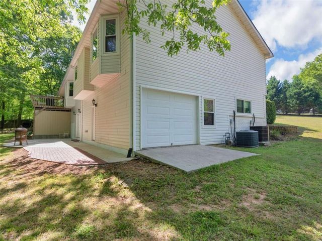 442 Creek View Court, Mcdonough, GA 30252
