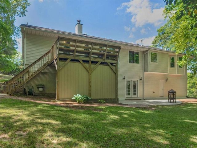 442 Creek View Court, Mcdonough, GA 30252