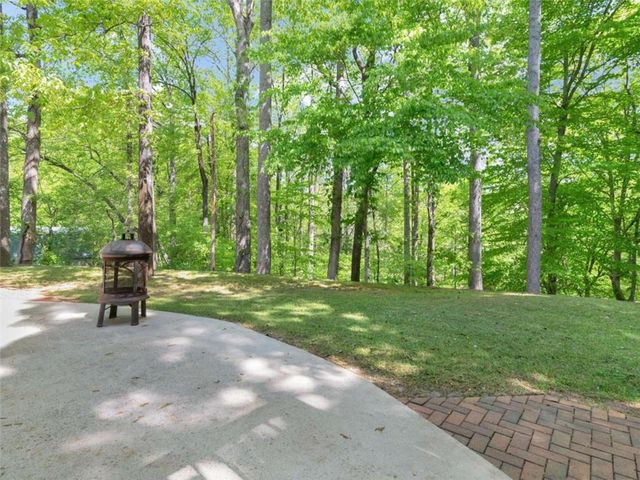 442 Creek View Court, Mcdonough, GA 30252