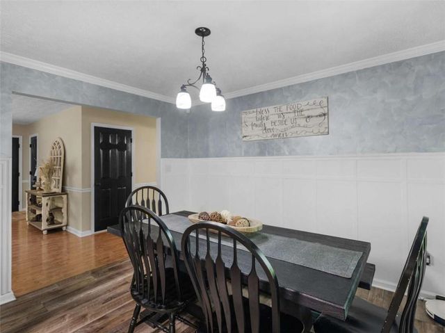 442 Creek View Court, Mcdonough, GA 30252