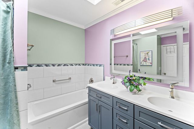 1339 E Central Road, Arlington Heights, IL 60005