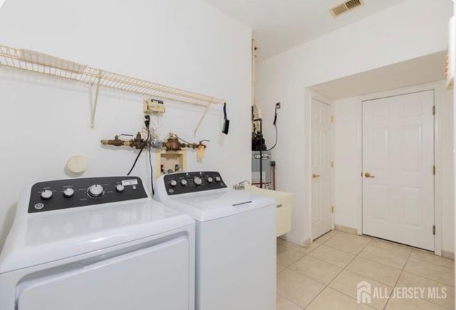 45 Prusakowski Boulevard, Sayreville, NJ 08859