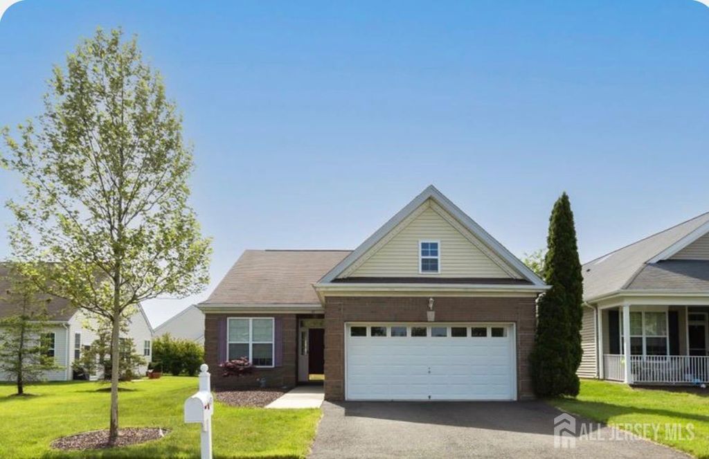 45 Prusakowski Boulevard, Sayreville, NJ 08859