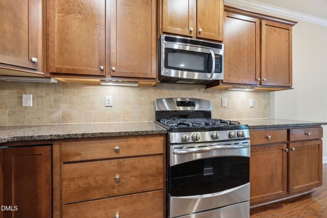 320 Rose Walk Lane, Carrboro, NC 27510