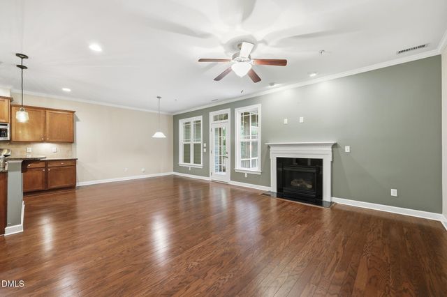 320 Rose Walk Lane, Carrboro, NC 27510