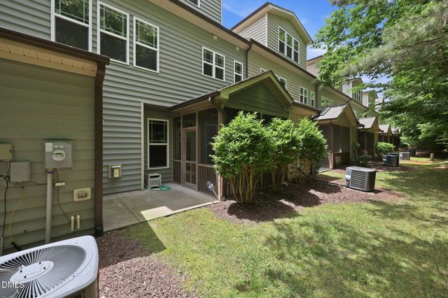 320 Rose Walk Lane, Carrboro, NC 27510