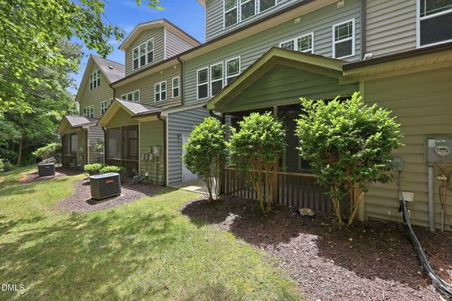 320 Rose Walk Lane, Carrboro, NC 27510
