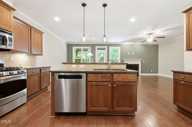 320 Rose Walk Lane, Carrboro, NC 27510