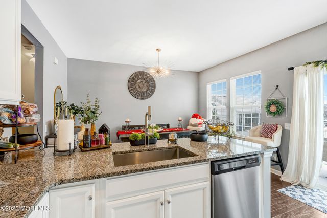 153 Waypoint Drive, Eatontown, NJ 07724