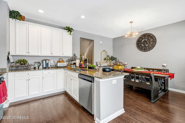 153 Waypoint Drive, Eatontown, NJ 07724