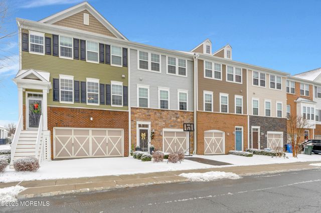 153 Waypoint Drive, Eatontown, NJ 07724