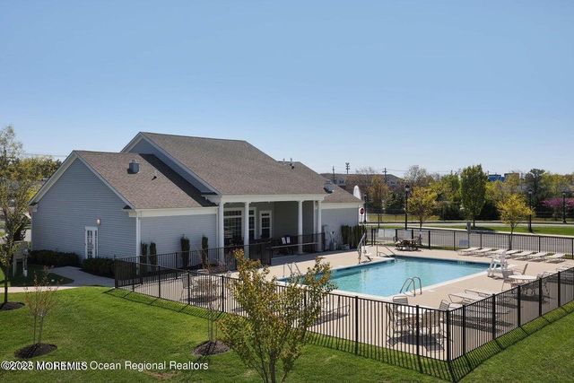 153 Waypoint Drive, Eatontown, NJ 07724