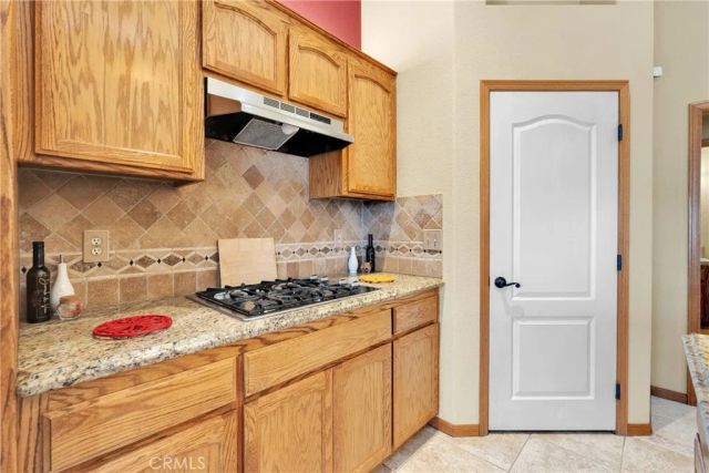 19501 Kinai Road, Apple Valley, CA 92307