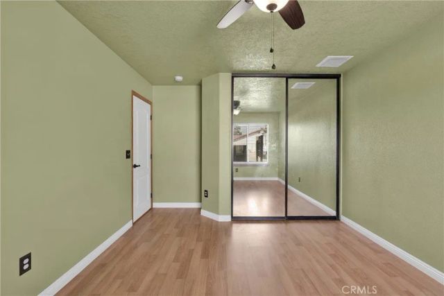 19501 Kinai Road, Apple Valley, CA 92307