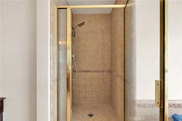 19501 Kinai Road, Apple Valley, CA 92307