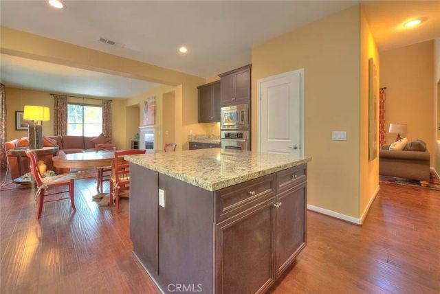 906 N Woodbine, Azusa, CA 91702