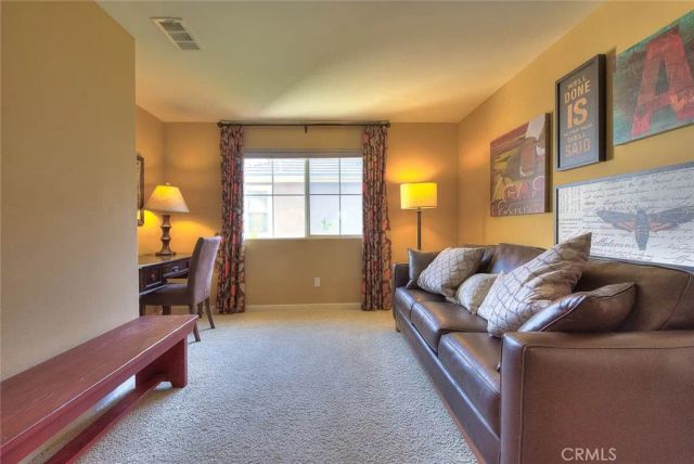 906 N Woodbine, Azusa, CA 91702