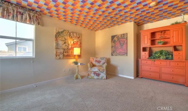 906 N Woodbine, Azusa, CA 91702