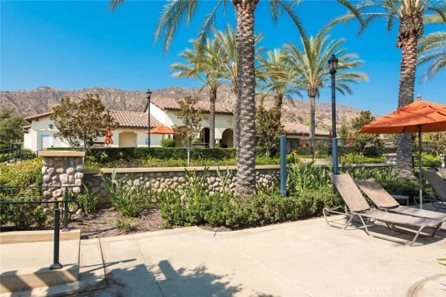 906 N Woodbine, Azusa, CA 91702