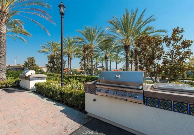 906 N Woodbine, Azusa, CA 91702
