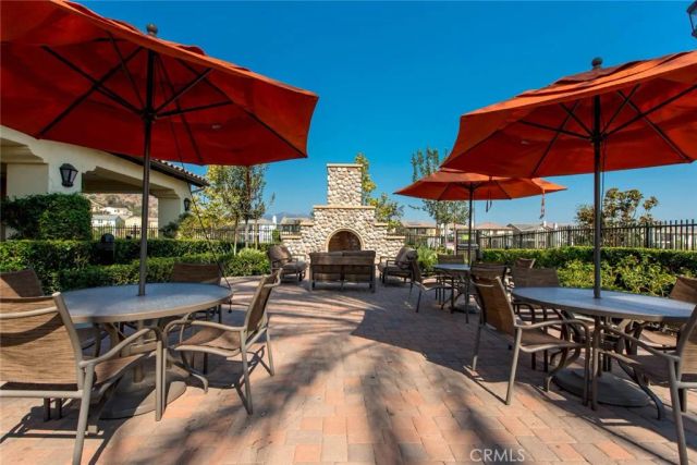 906 N Woodbine, Azusa, CA 91702