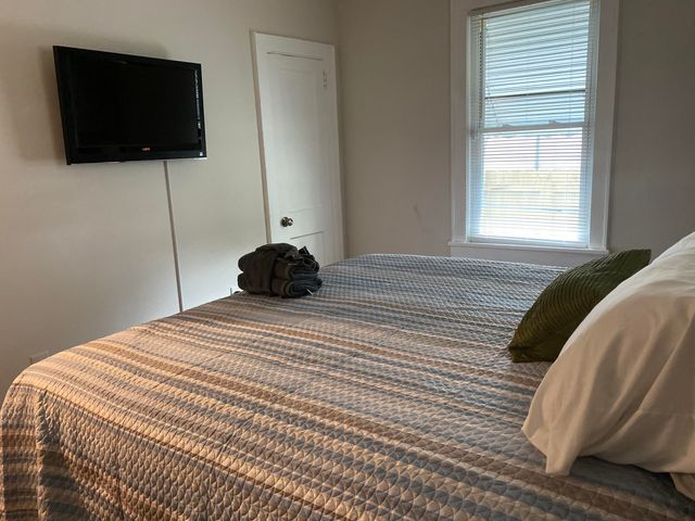 2705 W Surrey Drive, North Charleston, SC 29405