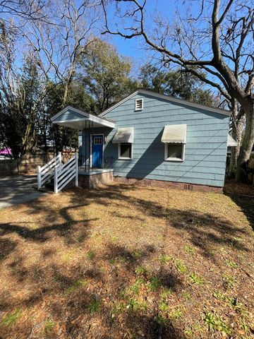 2705 W Surrey Drive, North Charleston, SC 29405