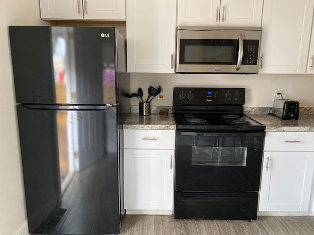 2705 W Surrey Drive, North Charleston, SC 29405